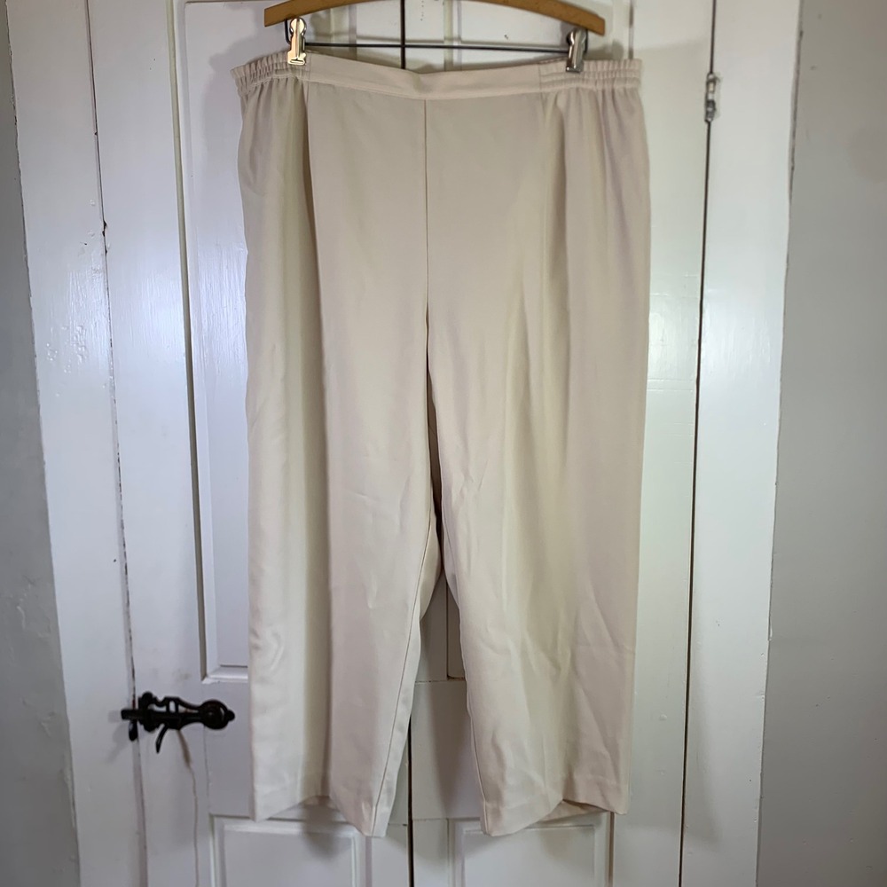 Appleseed's Women 20W Cream Elastic Waist Straight Leg Lined Pants Bridal Church